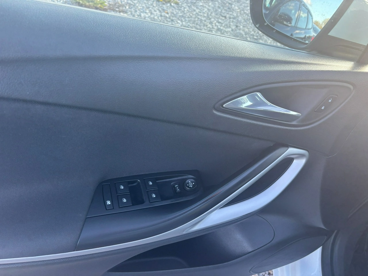 Opel Astra - Zdjęcie 16