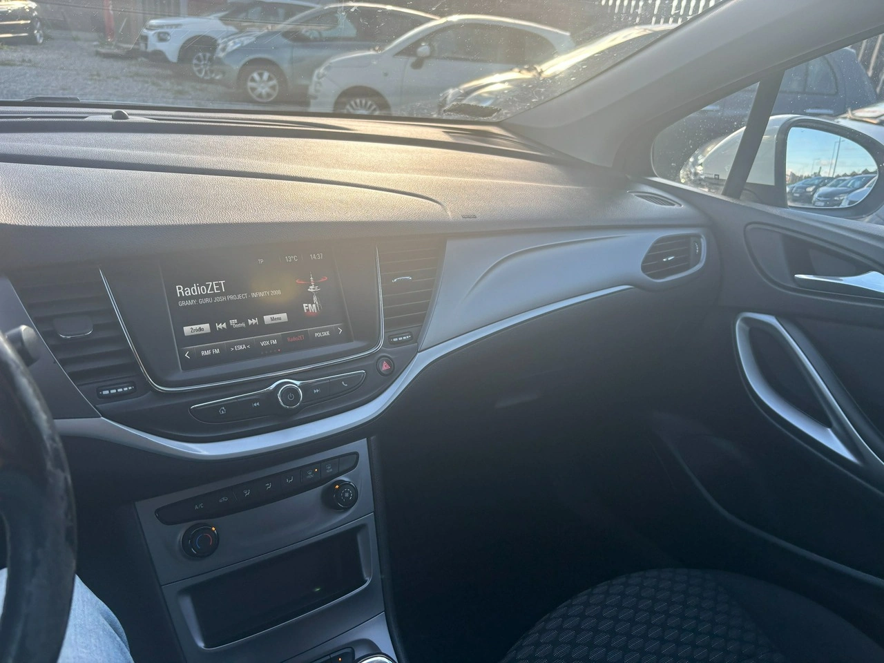 Opel Astra - Zdjęcie 22