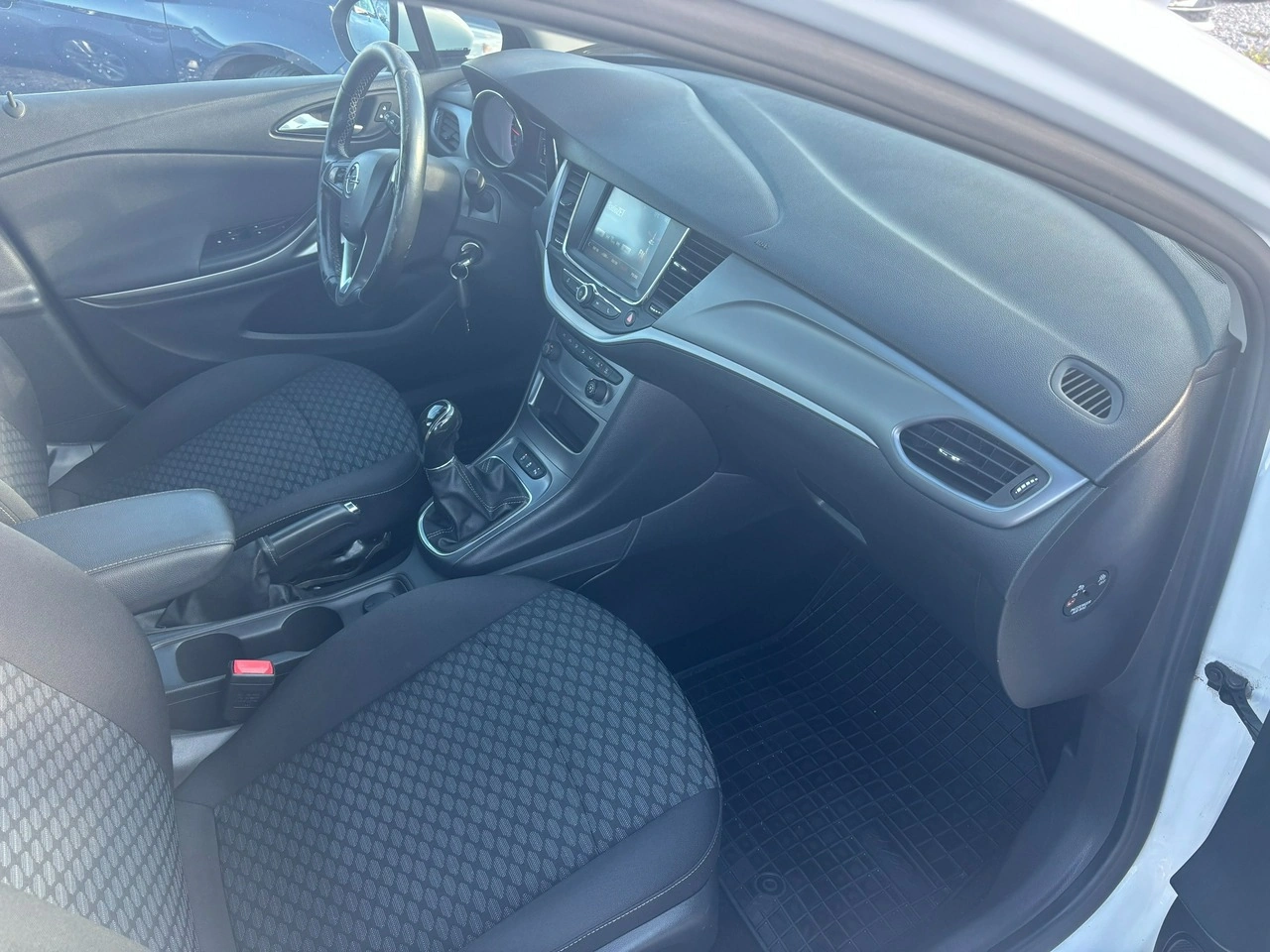Opel Astra - Zdjęcie 35