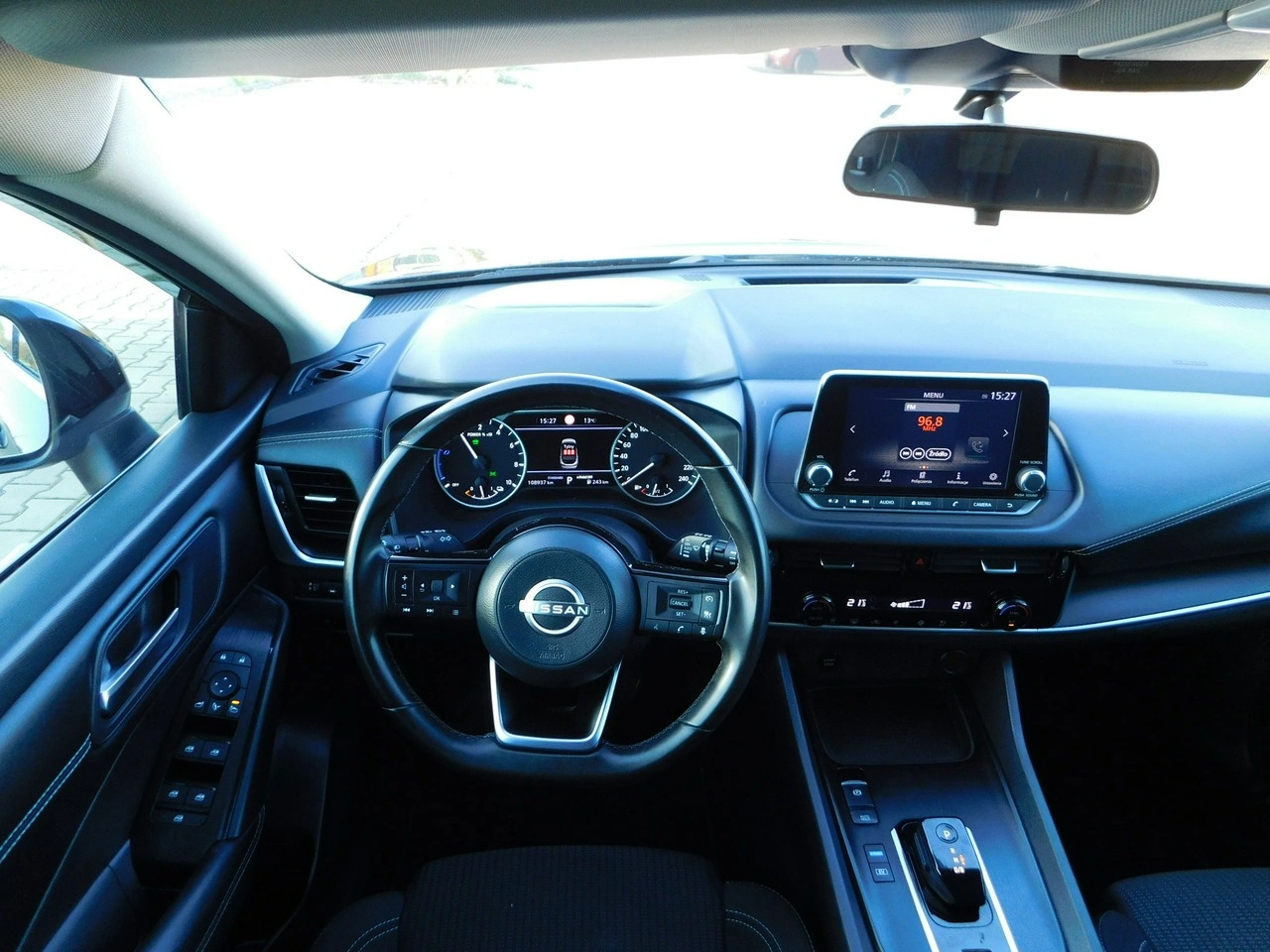 Nissan Qashqai - Zdjęcie 10