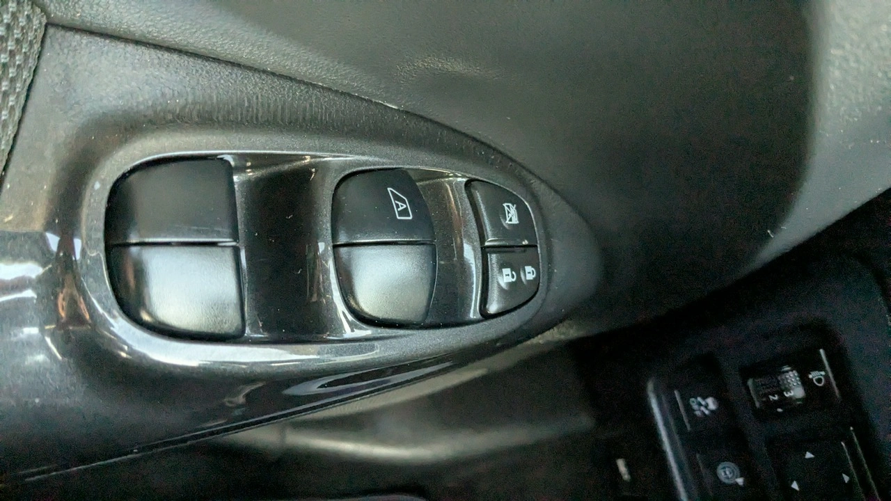 Nissan Juke - Zdjęcie 27