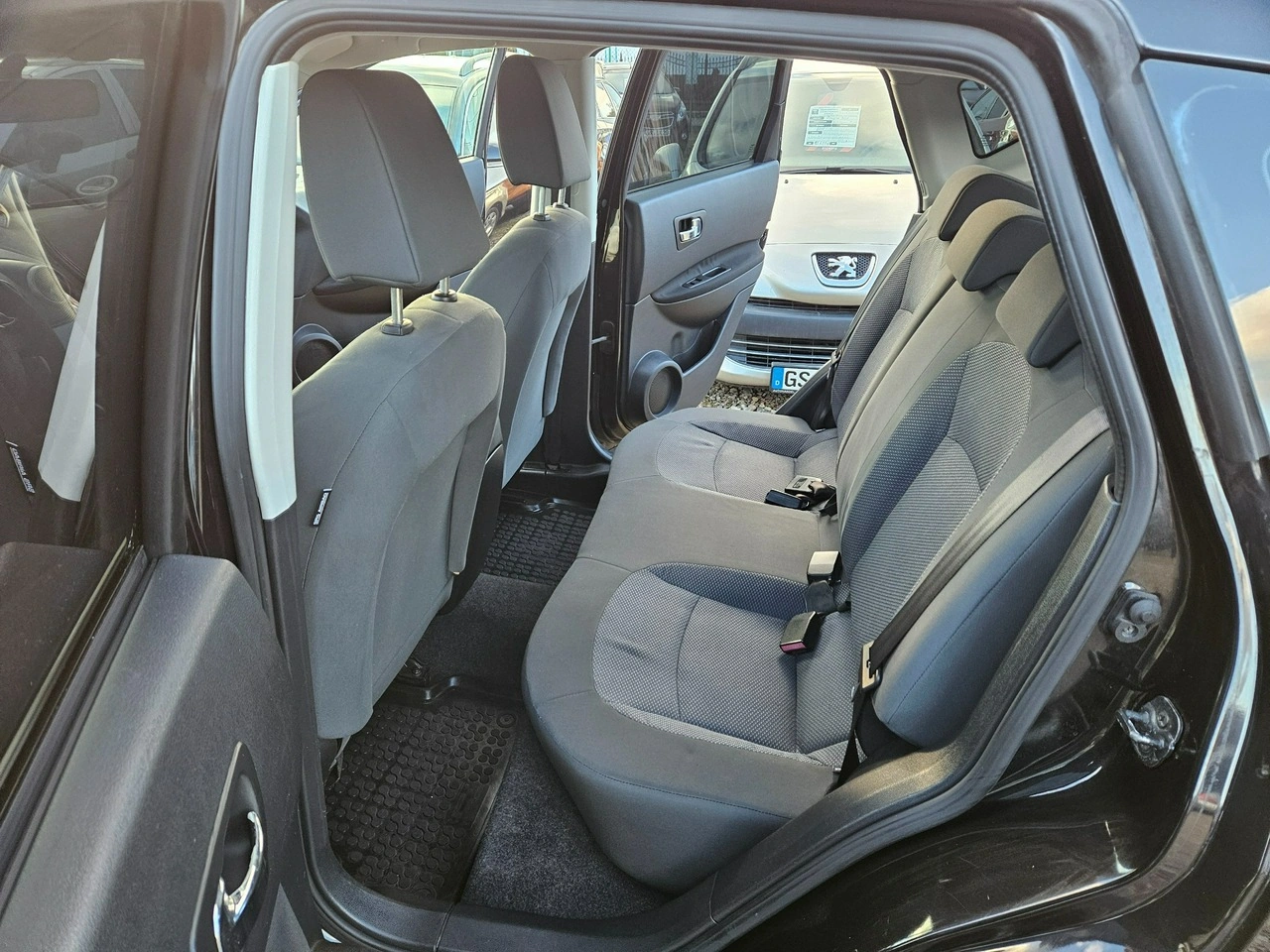 Nissan Qashqai - Zdjęcie 8