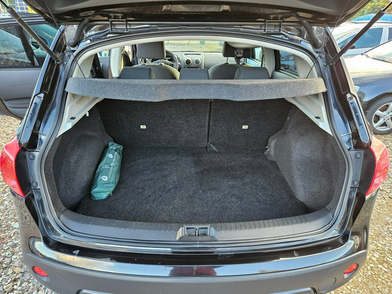 Nissan Qashqai - Zdjęcie 17