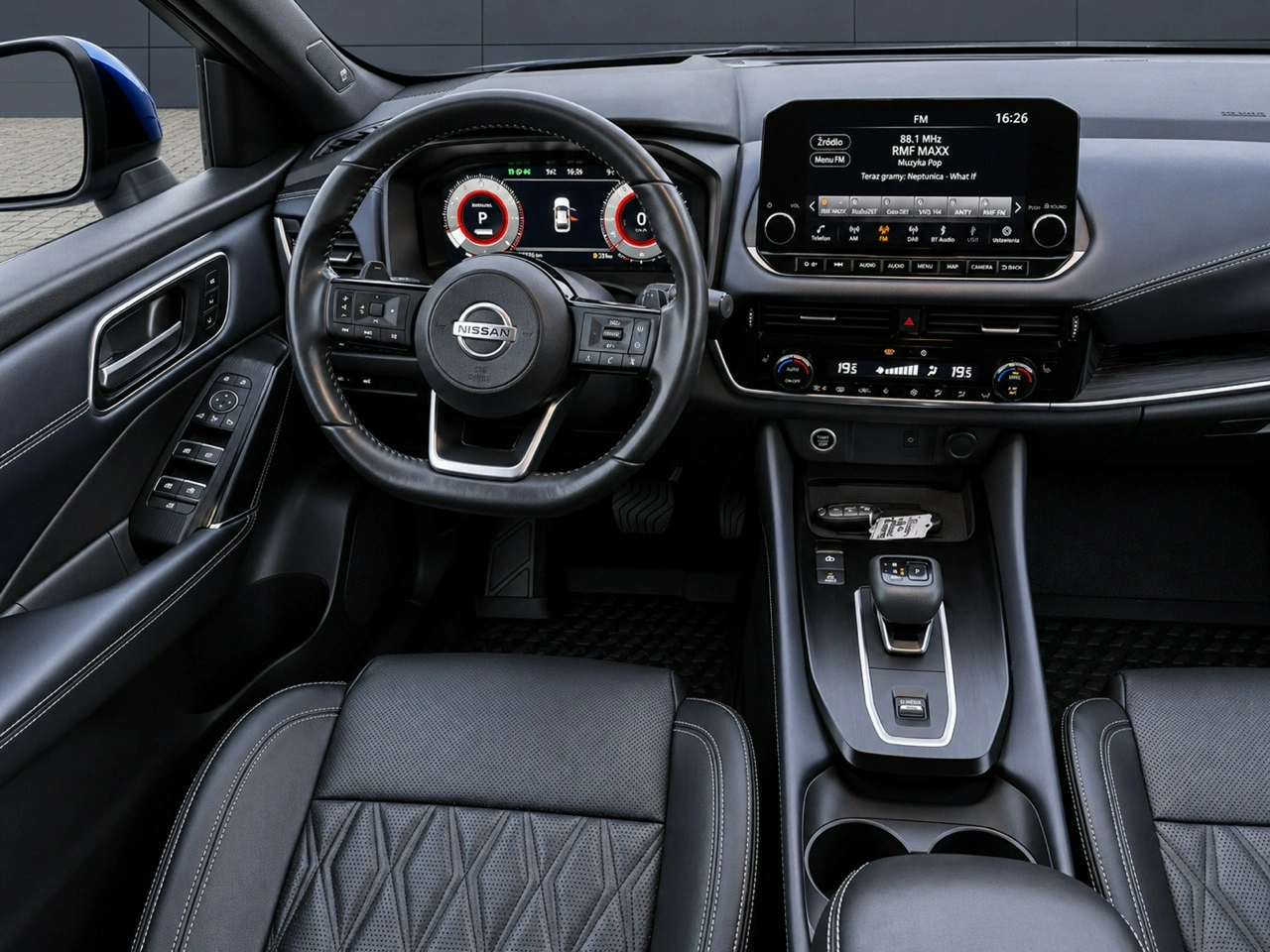 Nissan Qashqai - Zdjęcie 14