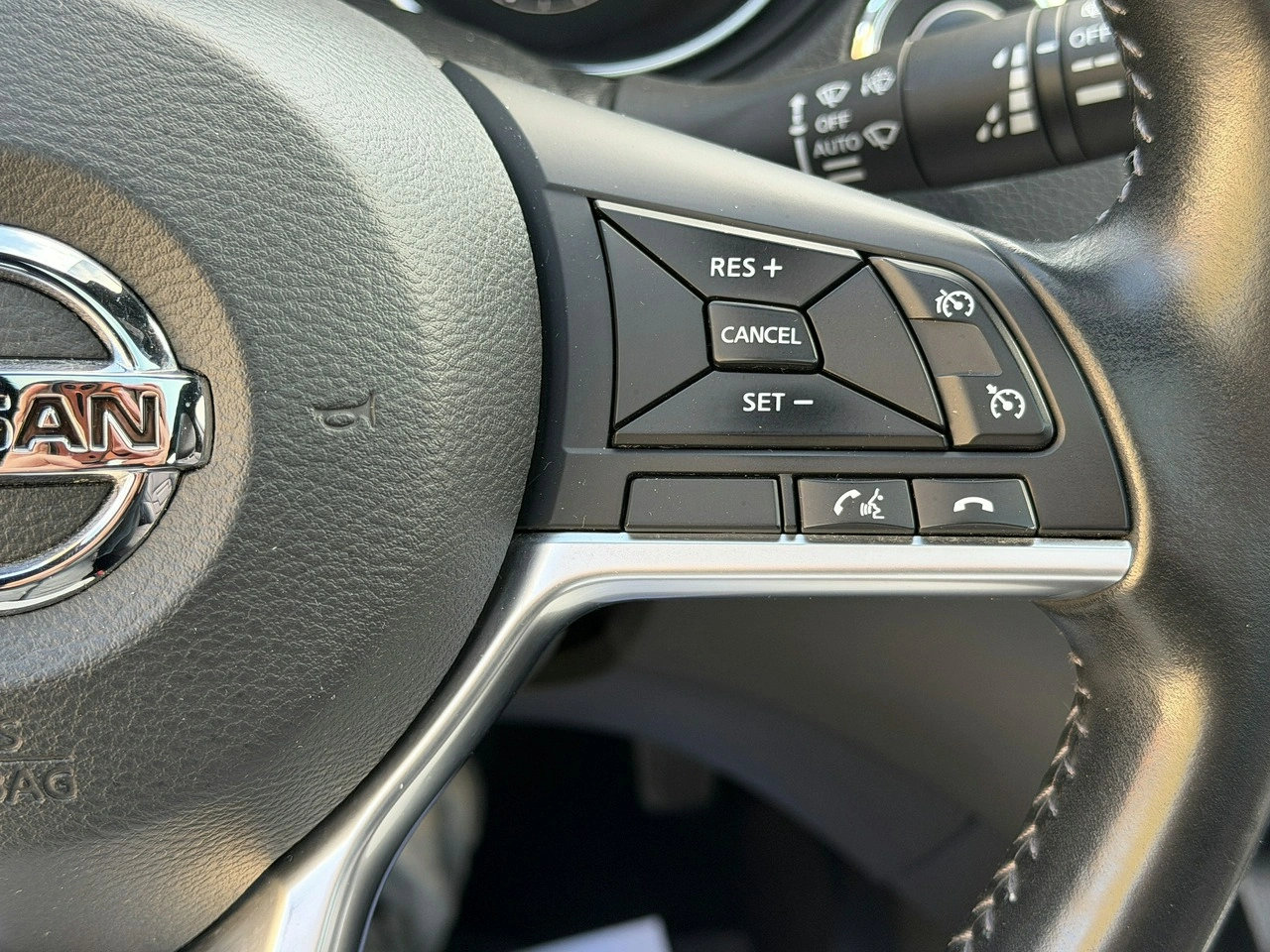 Nissan Qashqai - Zdjęcie 14