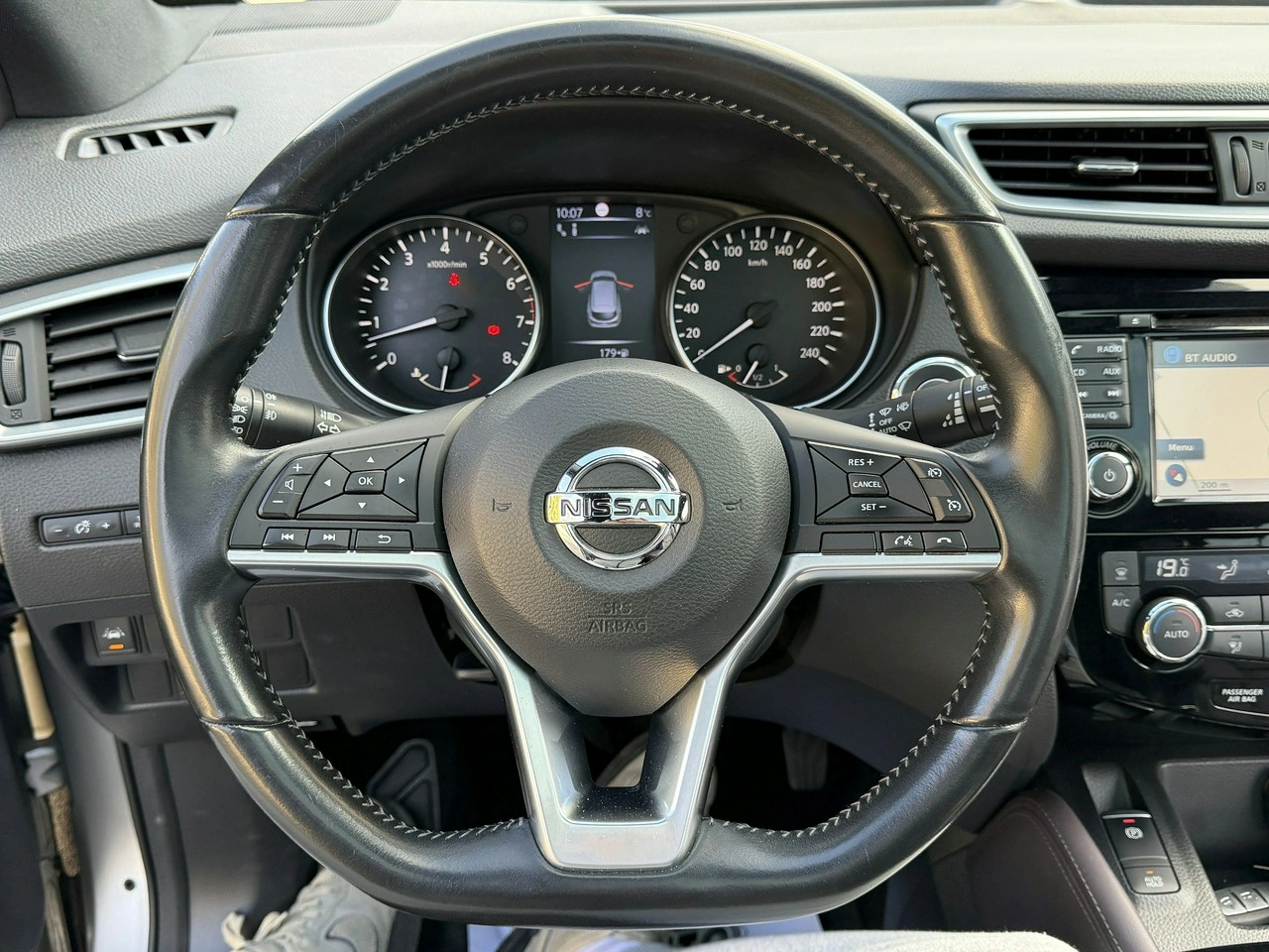 Nissan Qashqai - Zdjęcie 15