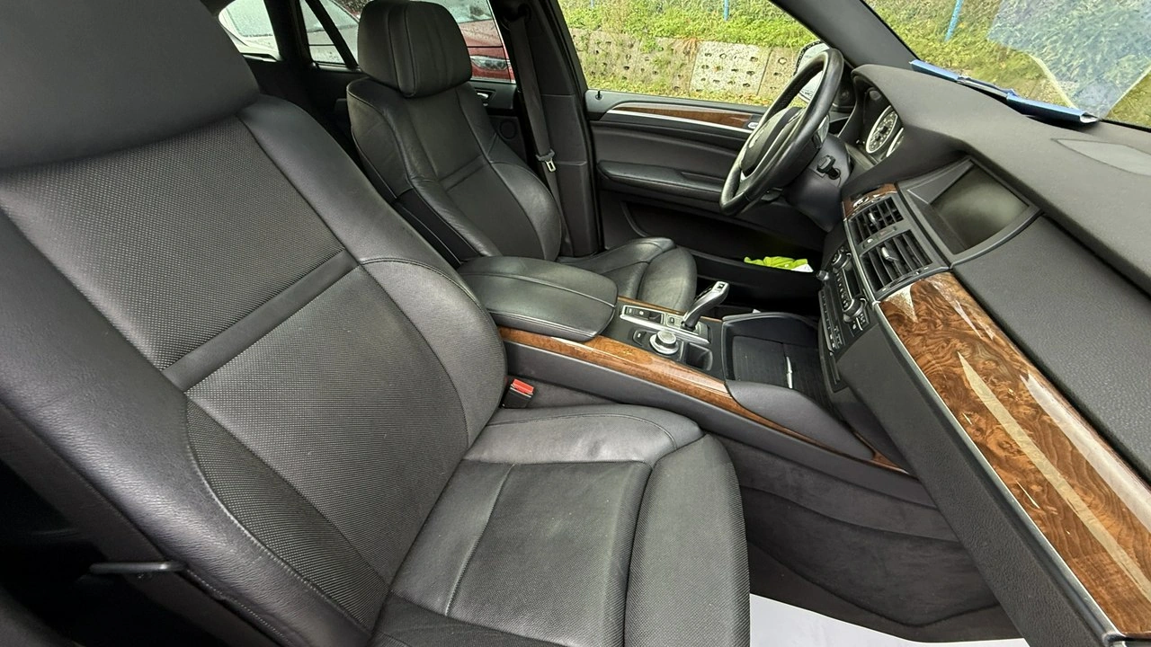 BMW X6 - Zdjęcie 33