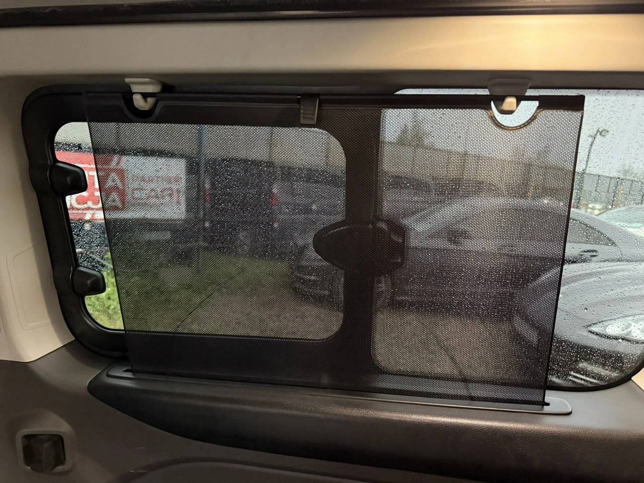 Ford Tourneo Custom - Zdjęcie 25