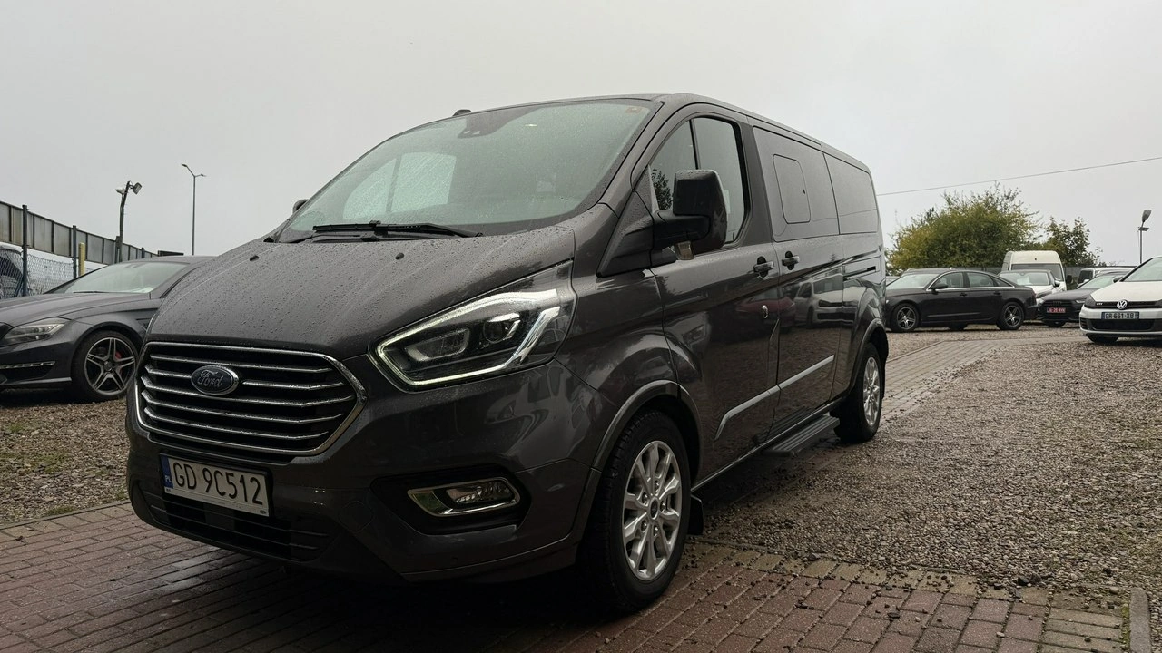 Ford Tourneo Custom - Zdjęcie 3