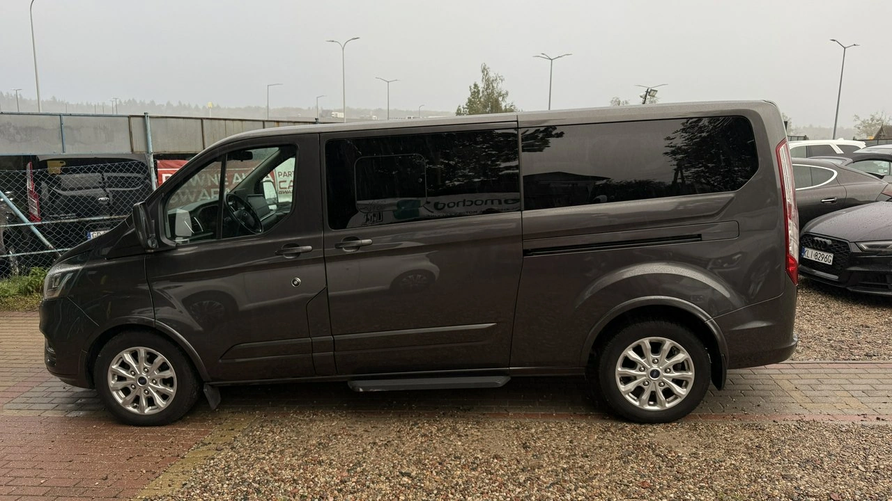 Ford Tourneo Custom - Zdjęcie 7