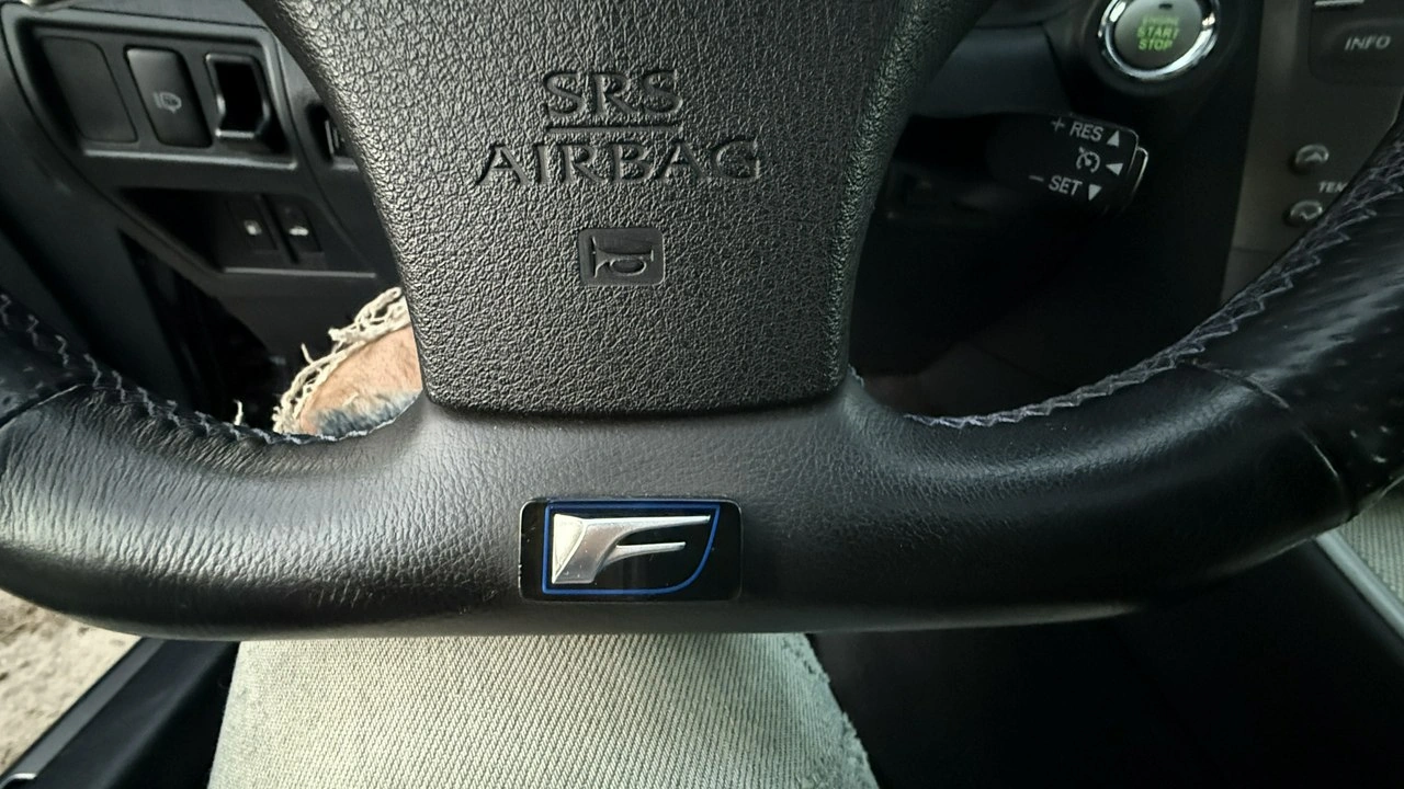 Lexus IS-F - Zdjęcie 25