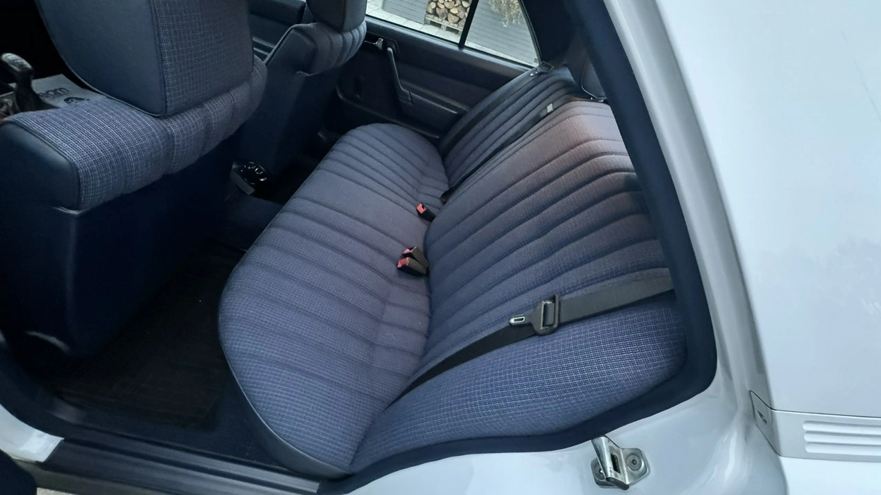 Mercedes W201 - Zdjęcie 24