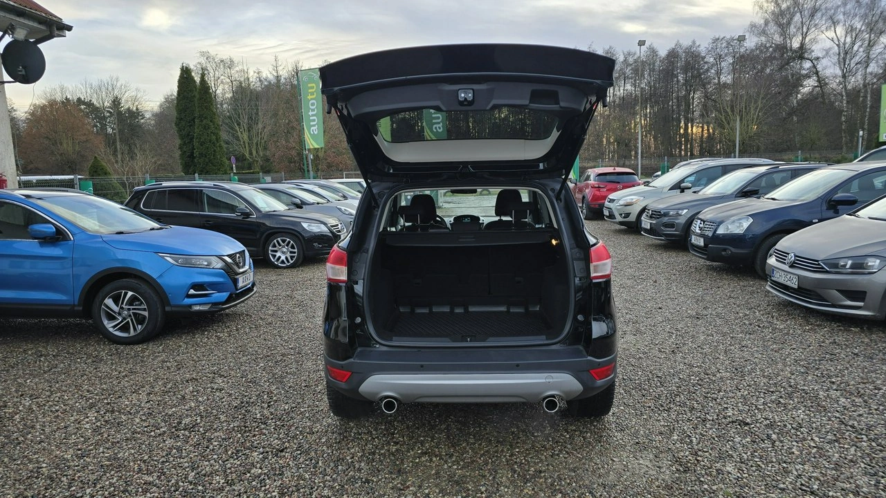 Ford Kuga - Zdjęcie 14