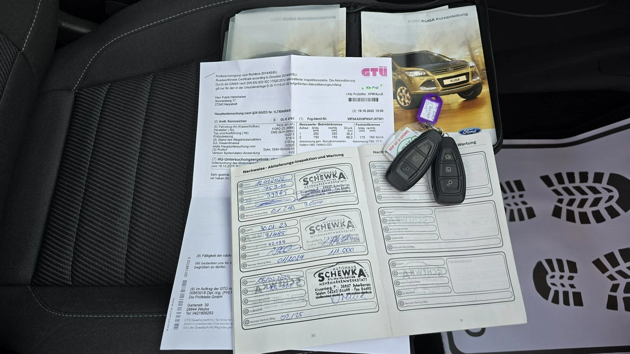 Ford Kuga - Zdjęcie 22