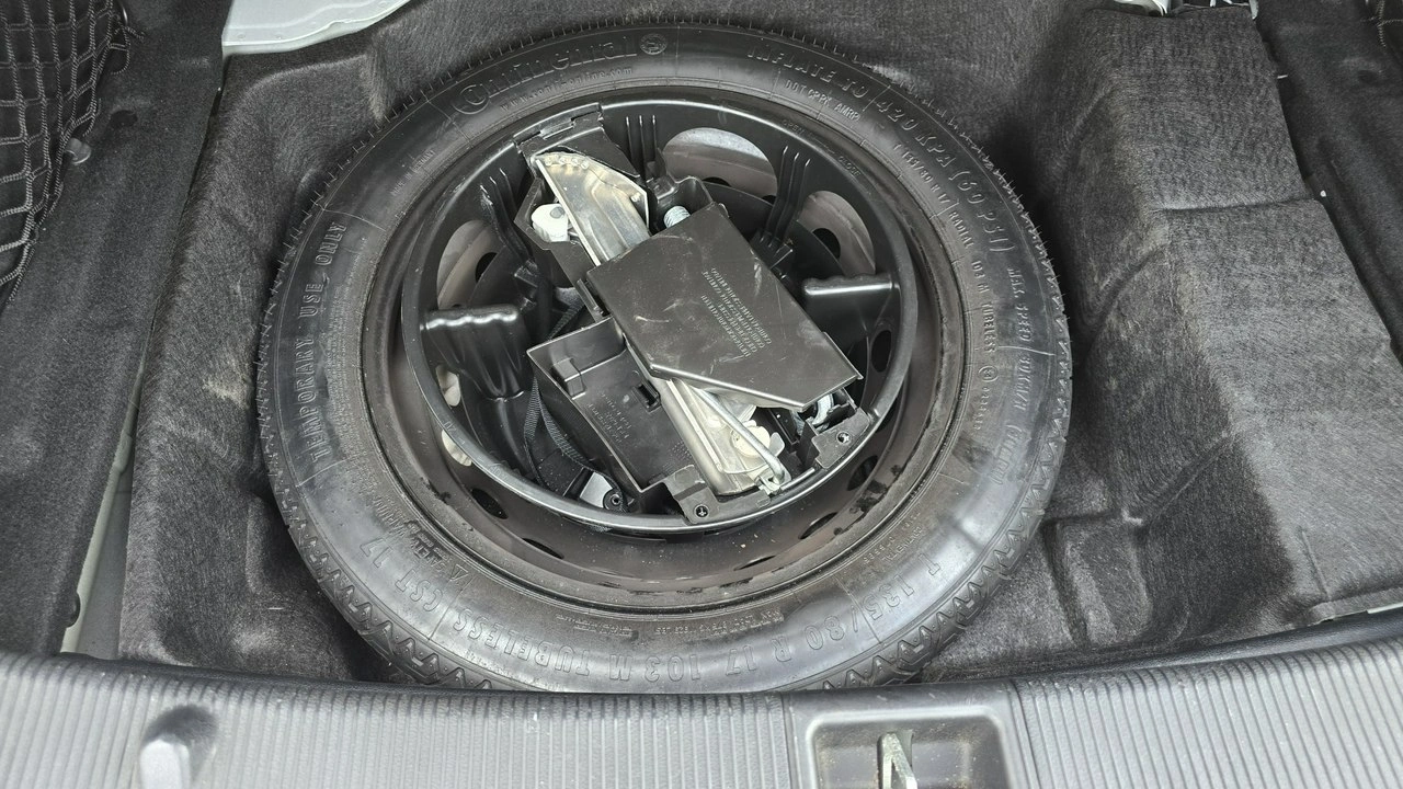 Mercedes E 350 - Zdjęcie 15