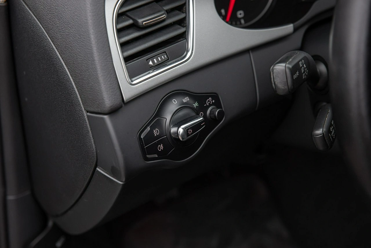 Audi A4 - Zdjęcie 23