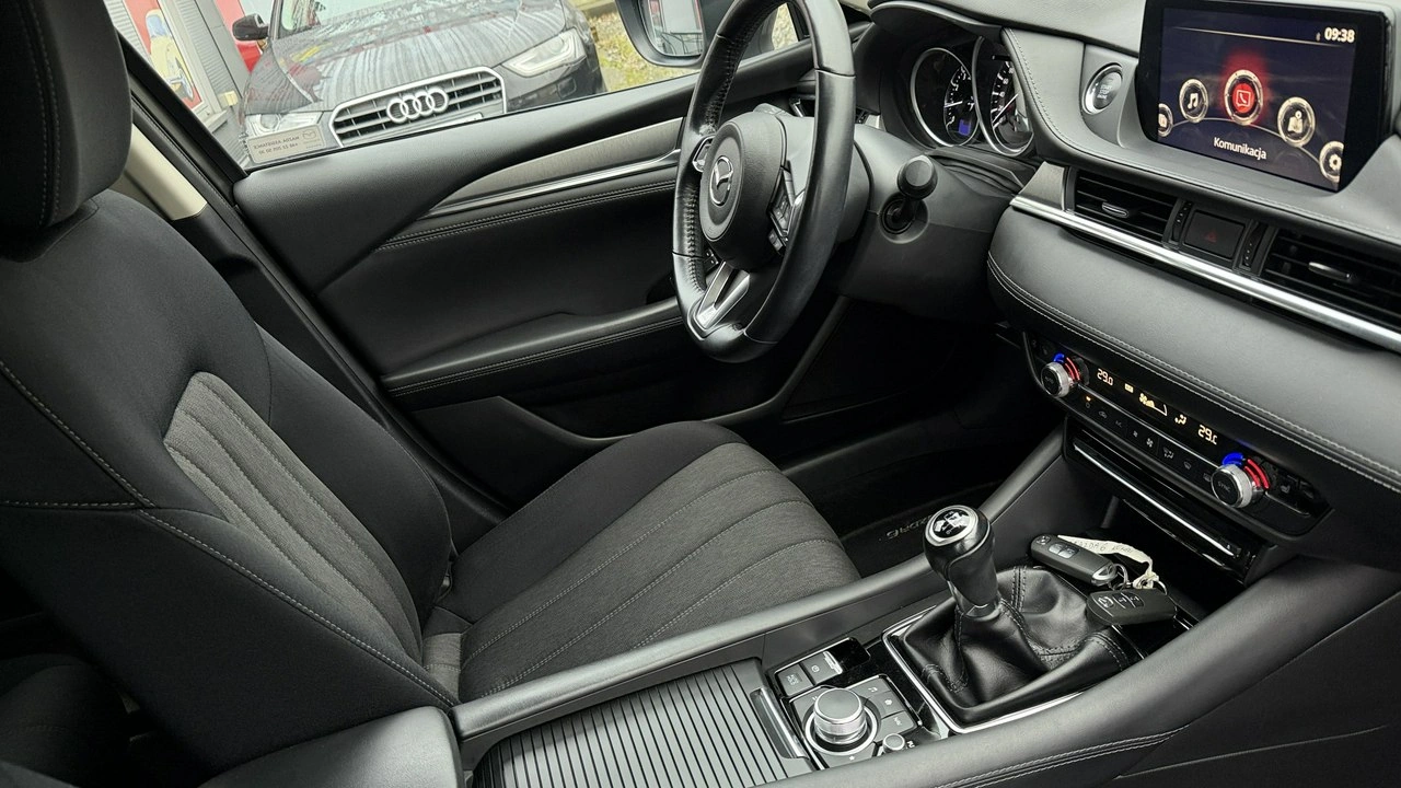 Mazda 6 - Zdjęcie 18