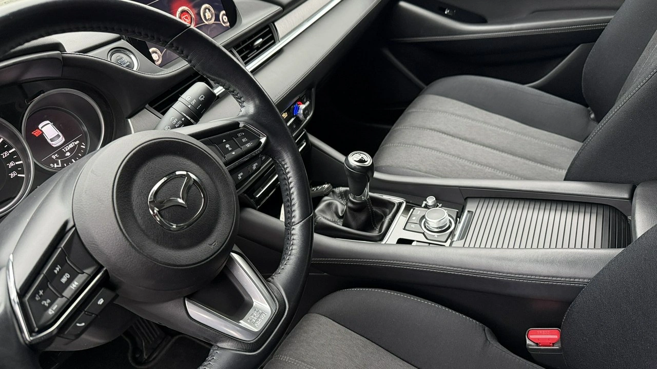 Mazda 6 - Zdjęcie 26