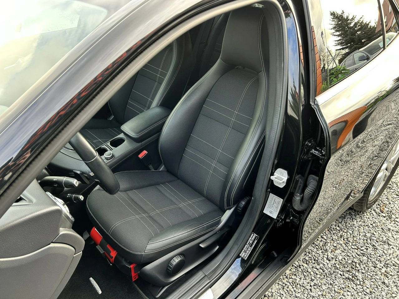 Mercedes GLA 200 - Zdjęcie 10