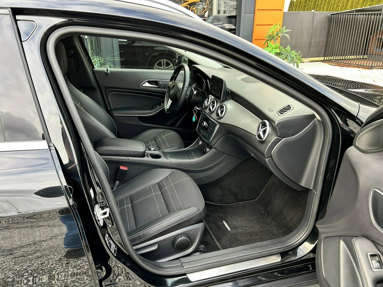 Mercedes GLA 200 - Zdjęcie 24