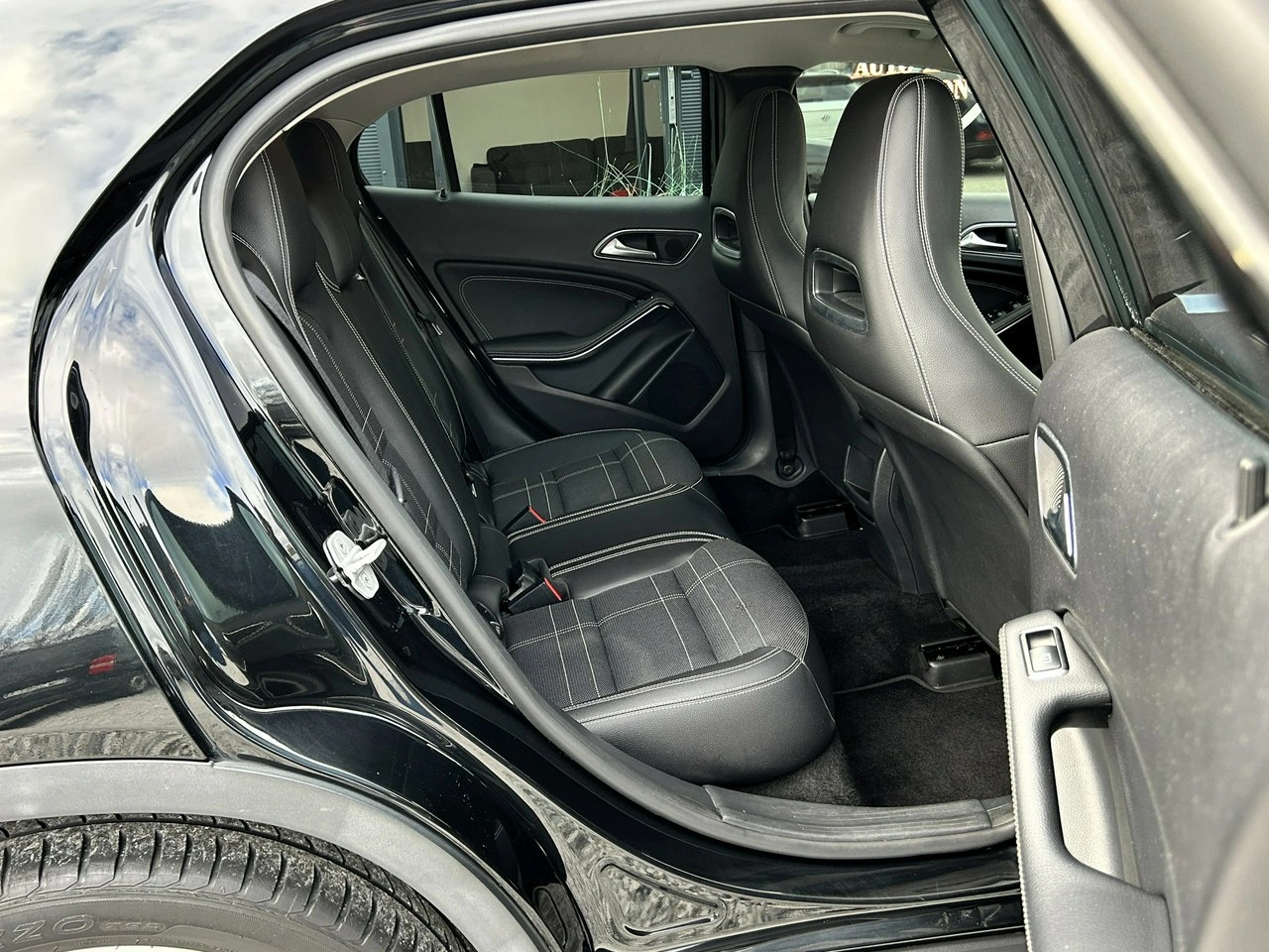 Mercedes GLA 200 - Zdjęcie 29