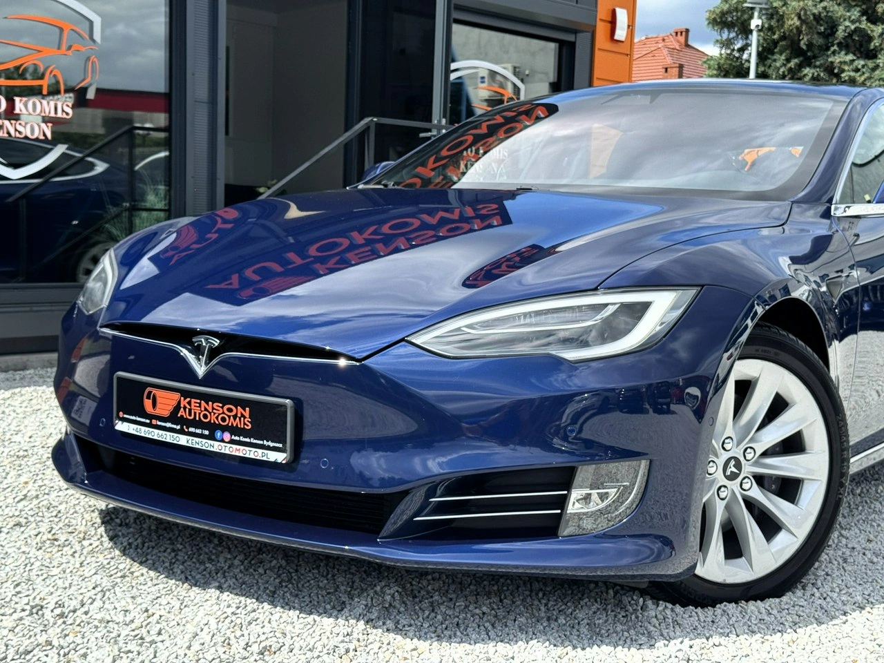 Tesla Model S - Zdjęcie 35