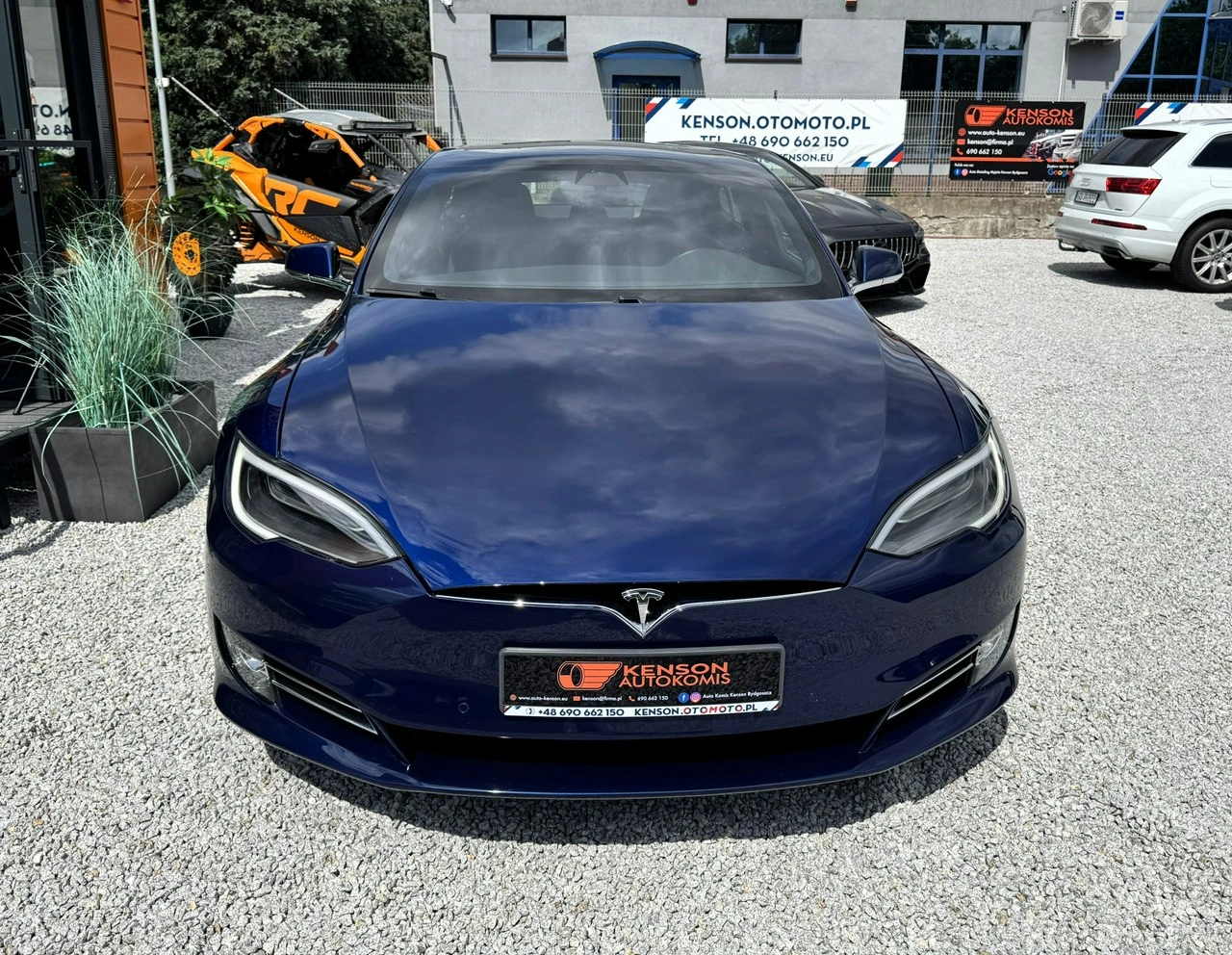 Tesla Model S - Zdjęcie 36