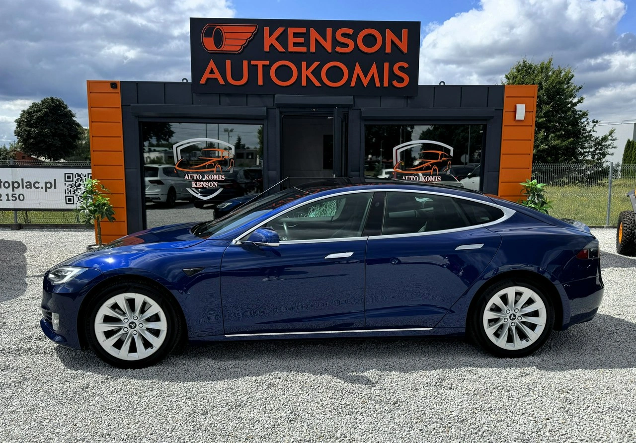 Tesla Model S - Zdjęcie 4