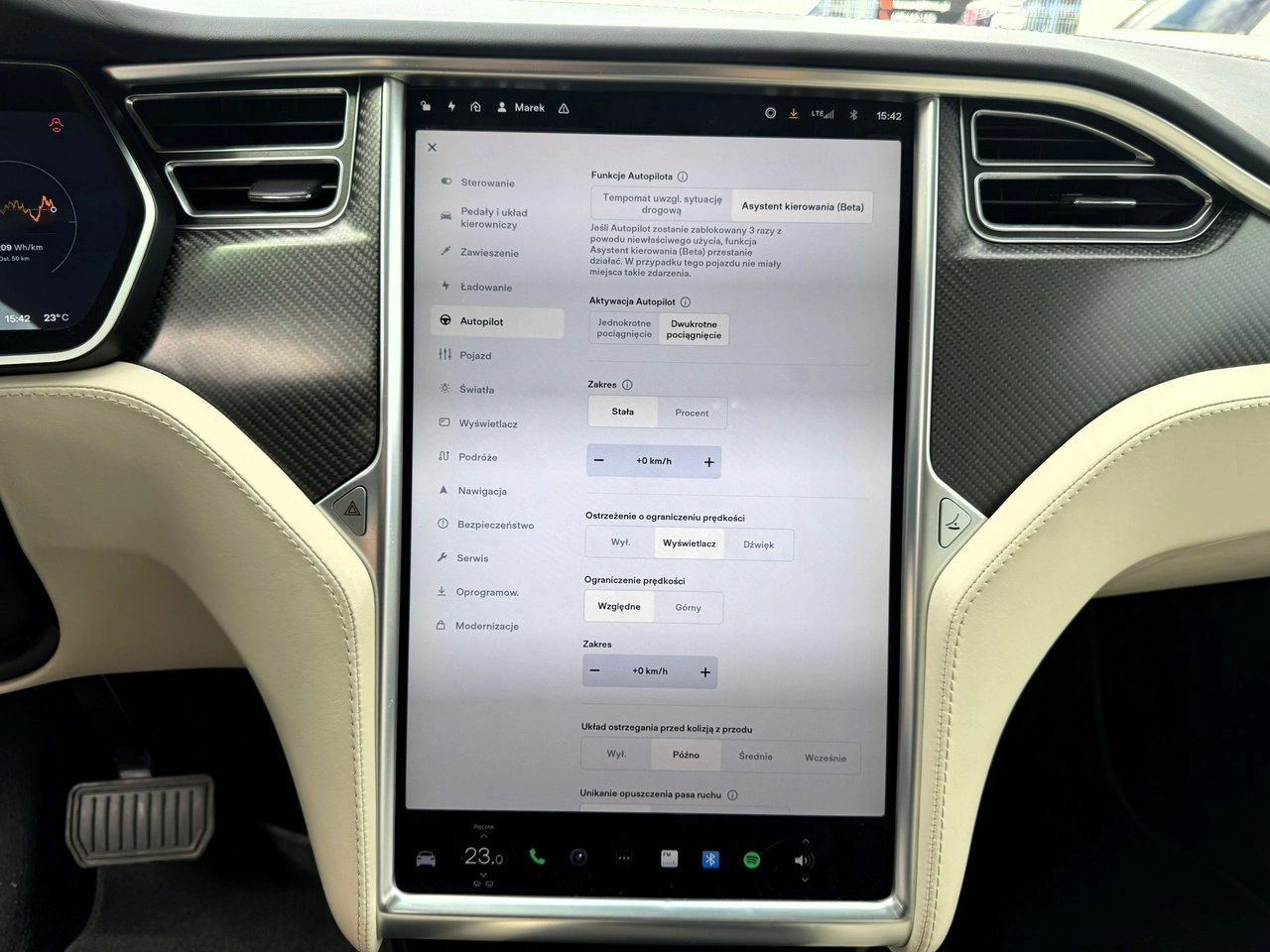 Tesla Model X - Zdjęcie 24