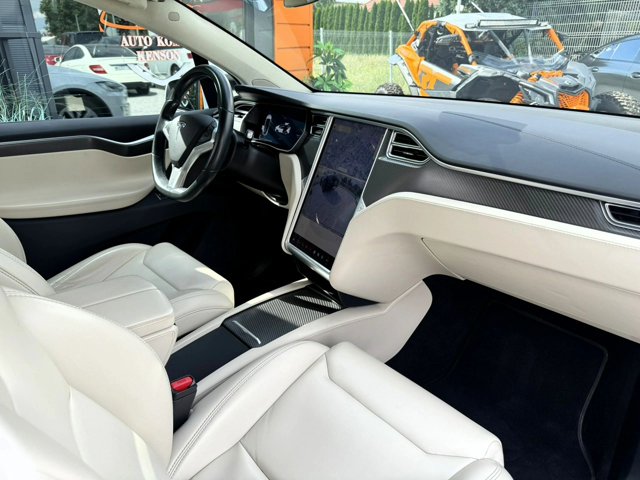Tesla Model X - Zdjęcie 28