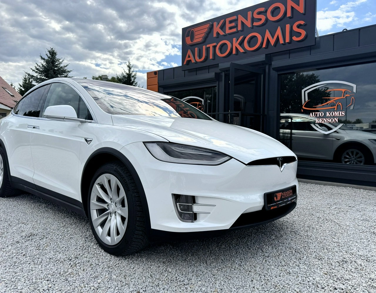 Tesla Model X - Zdjęcie 1