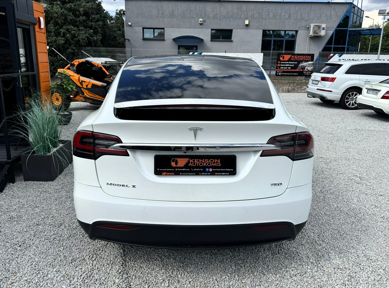 Tesla Model X - Zdjęcie 39
