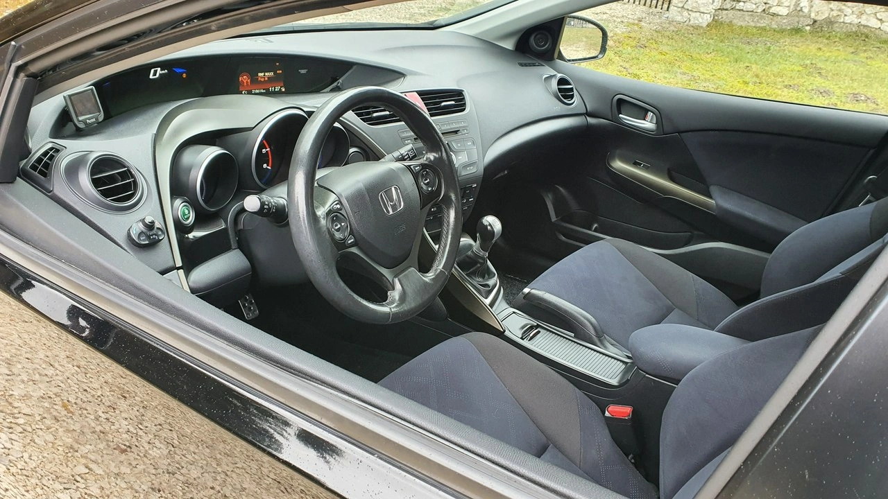 Honda Civic - Zdjęcie 10