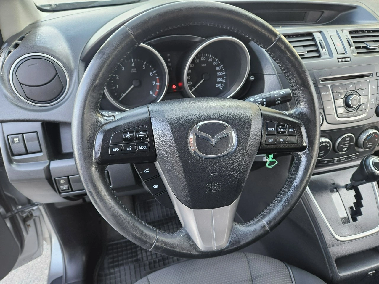 Mazda 5 - Zdjęcie 17