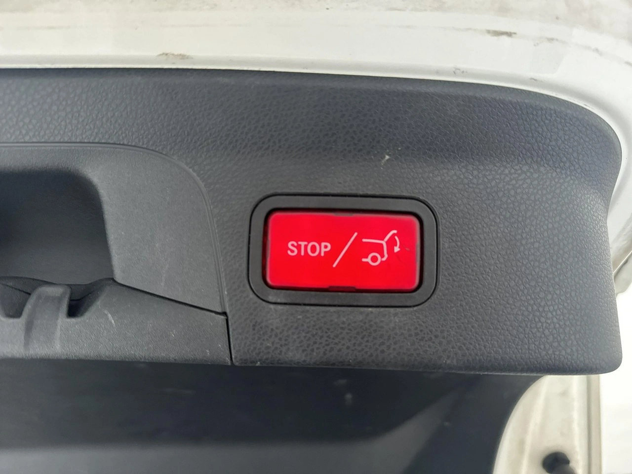 Mercedes GLC 220 - Zdjęcie 16