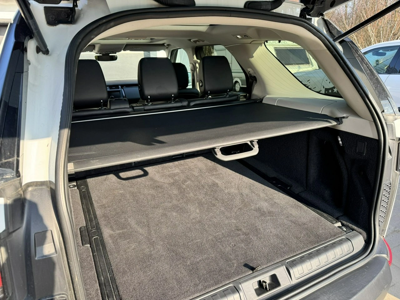 Land Rover Discovery - Zdjęcie 11