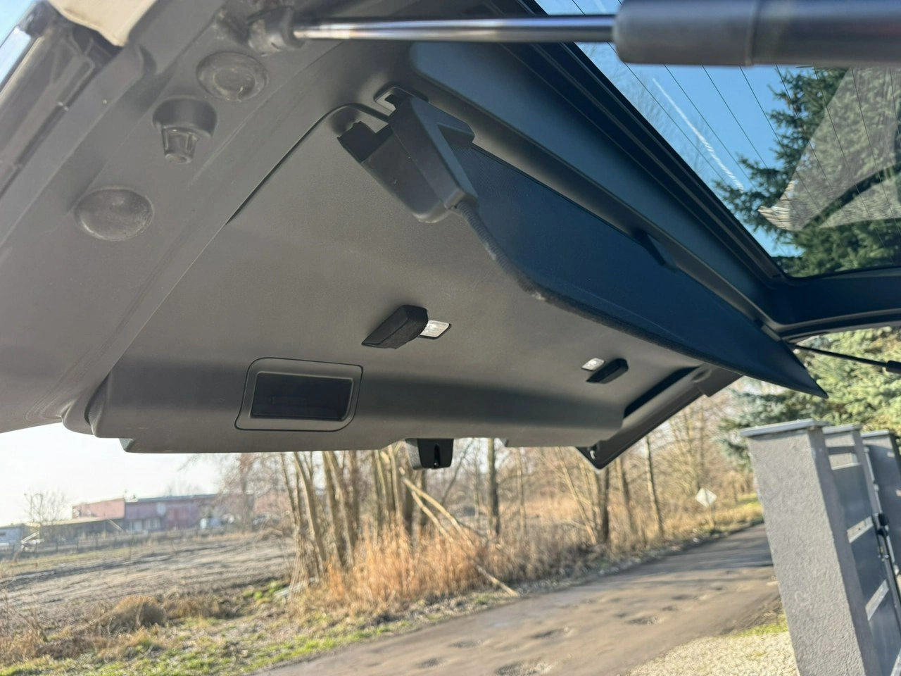 Land Rover Discovery - Zdjęcie 28