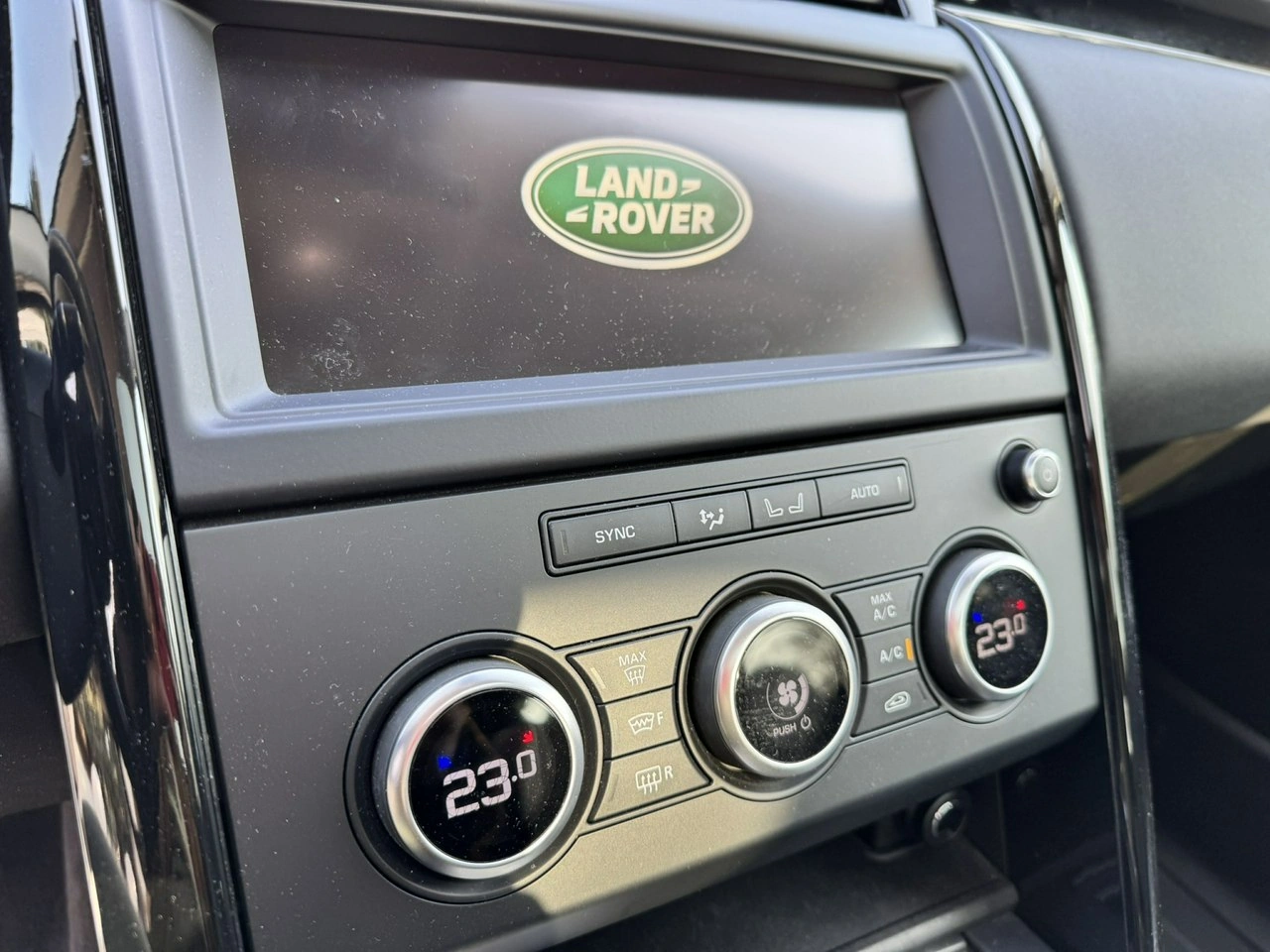Land Rover Discovery - Zdjęcie 33