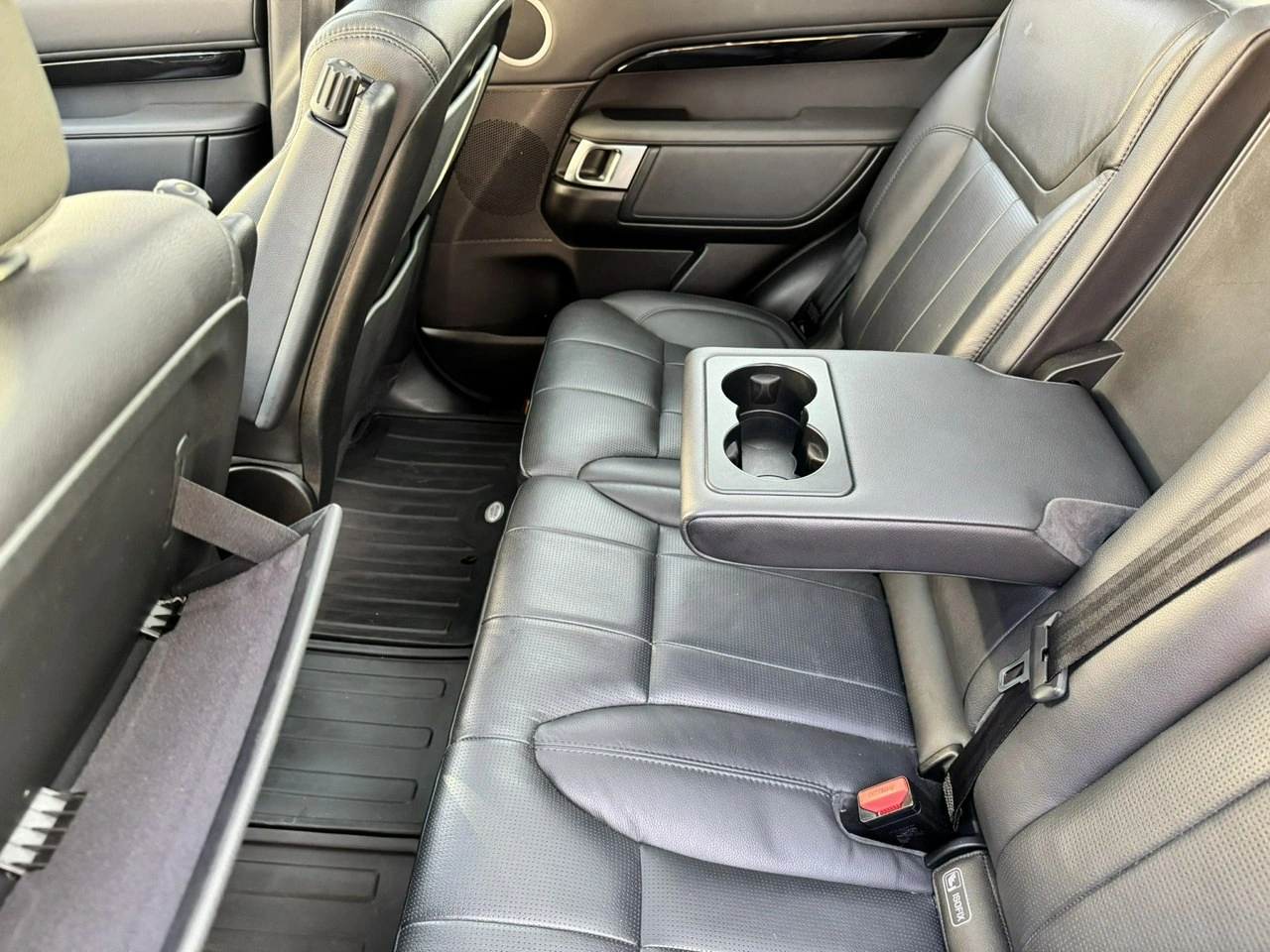 Land Rover Discovery - Zdjęcie 17