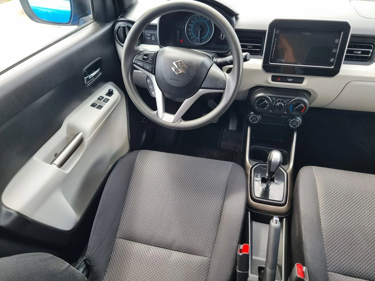 Suzuki Ignis - Zdjęcie 13