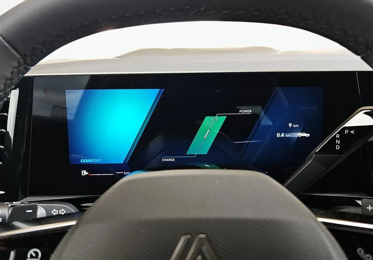 Renault Austral - Zdjęcie 17