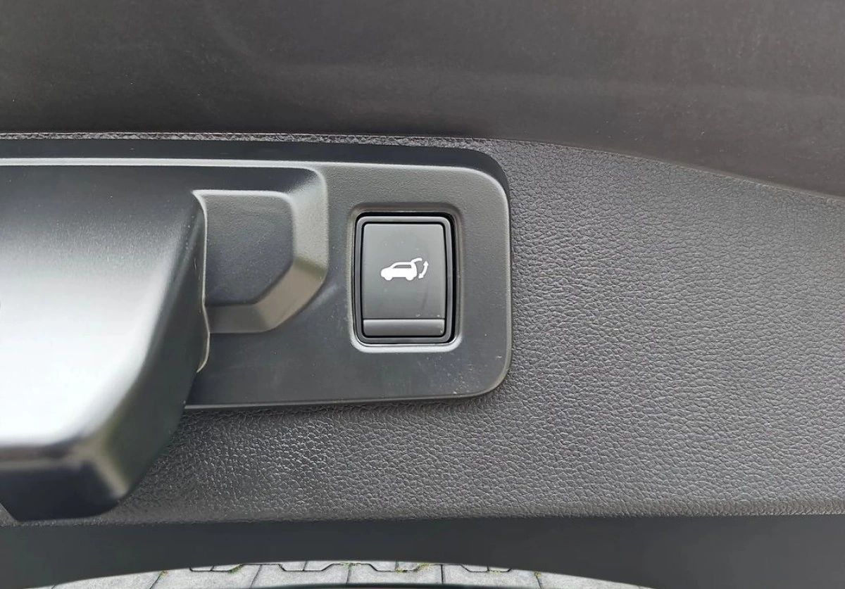 Renault Austral - Zdjęcie 30