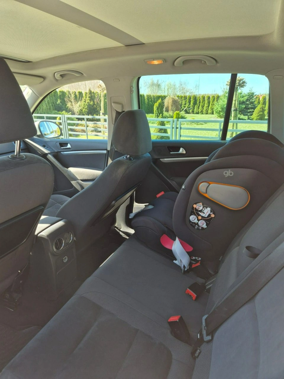 Volkswagen Tiguan - Zdjęcie 10