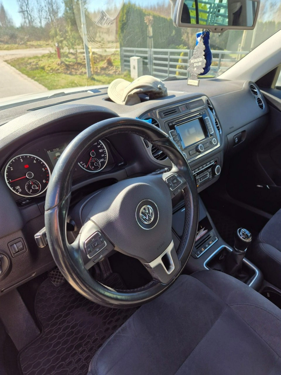 Volkswagen Tiguan - Zdjęcie 14