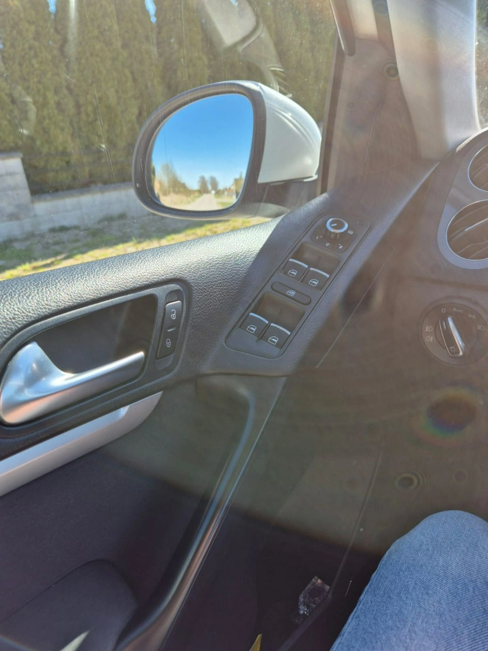 Volkswagen Tiguan - Zdjęcie 27