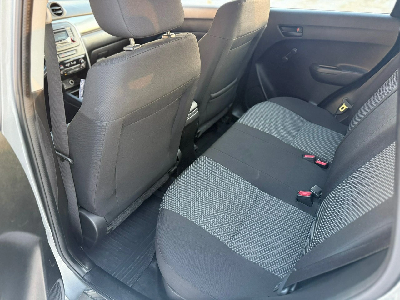 Suzuki Vitara - Zdjęcie 18