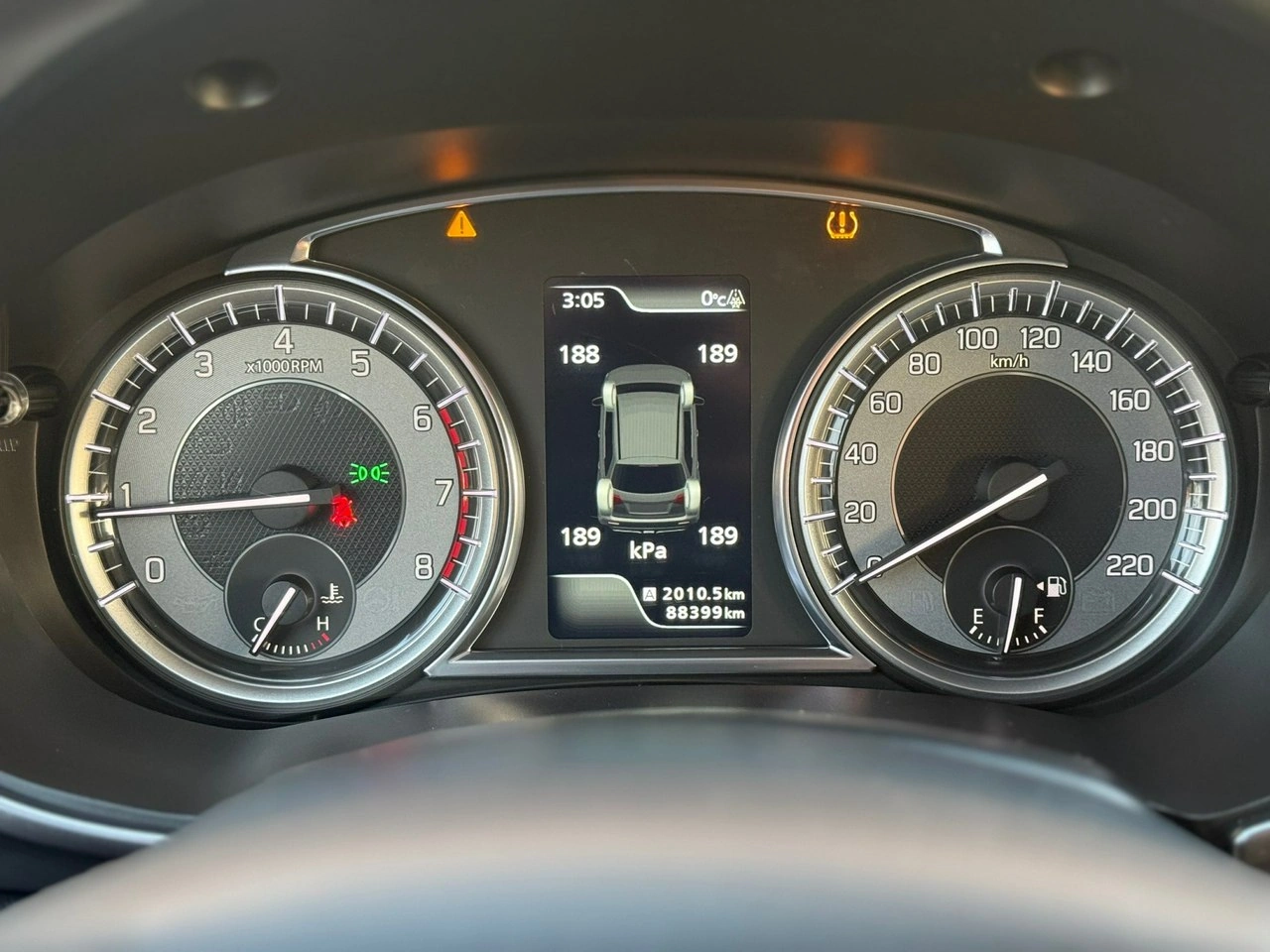 Suzuki Vitara - Zdjęcie 24