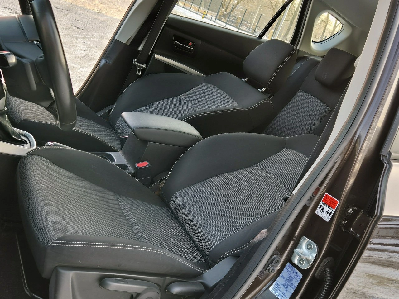 Suzuki SX4 S-Cross - Zdjęcie 12