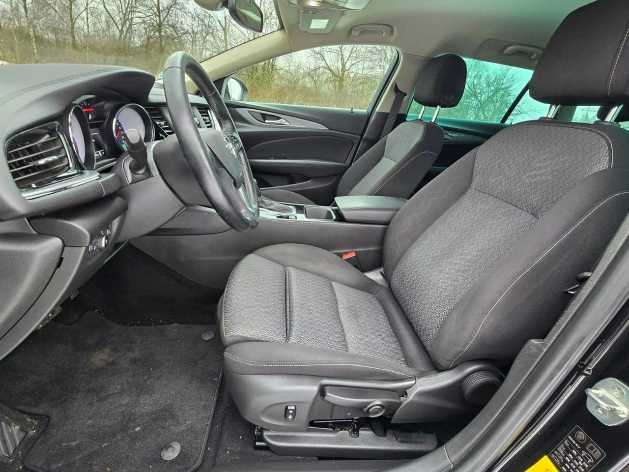 Opel Insignia - Zdjęcie 6