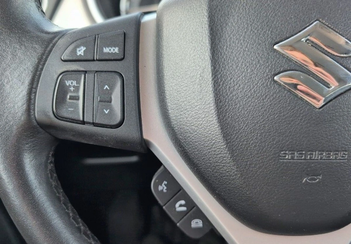 Suzuki Vitara - Zdjęcie 20